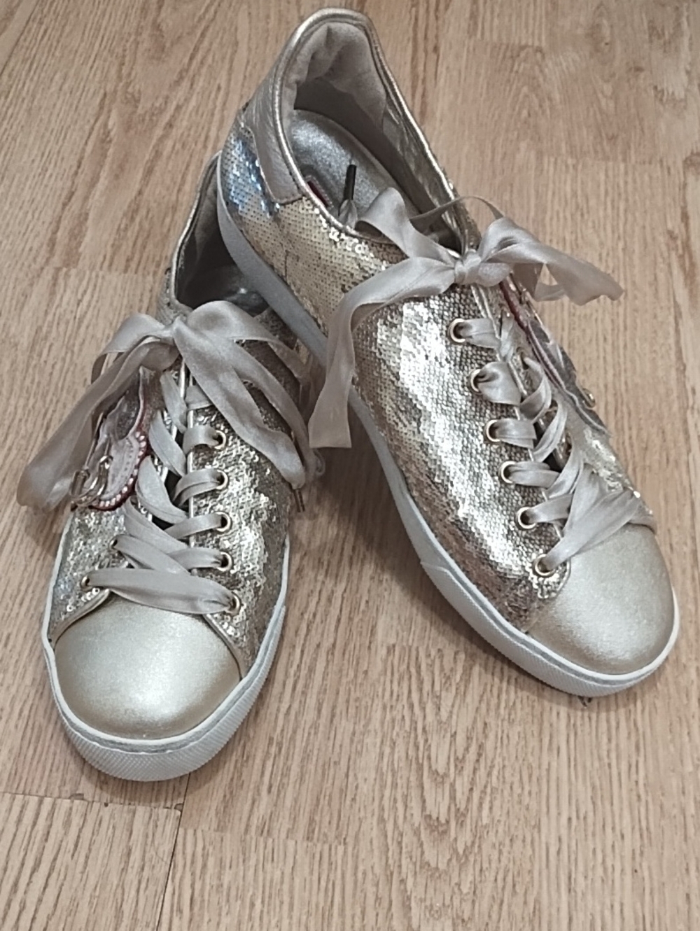 Hogl gold metallic sneaker